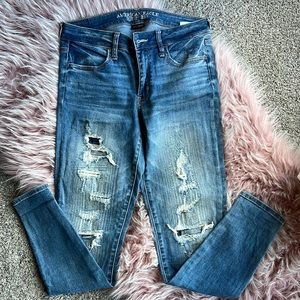 American eagle distressed super stretch jegging size 8 reg